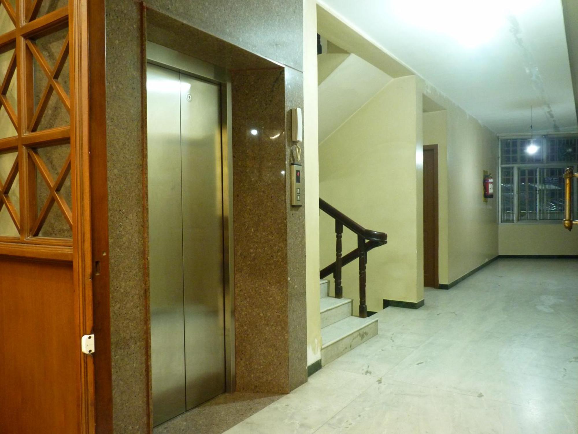 Nanda Lodge Mettuppalaiyam  Luaran gambar