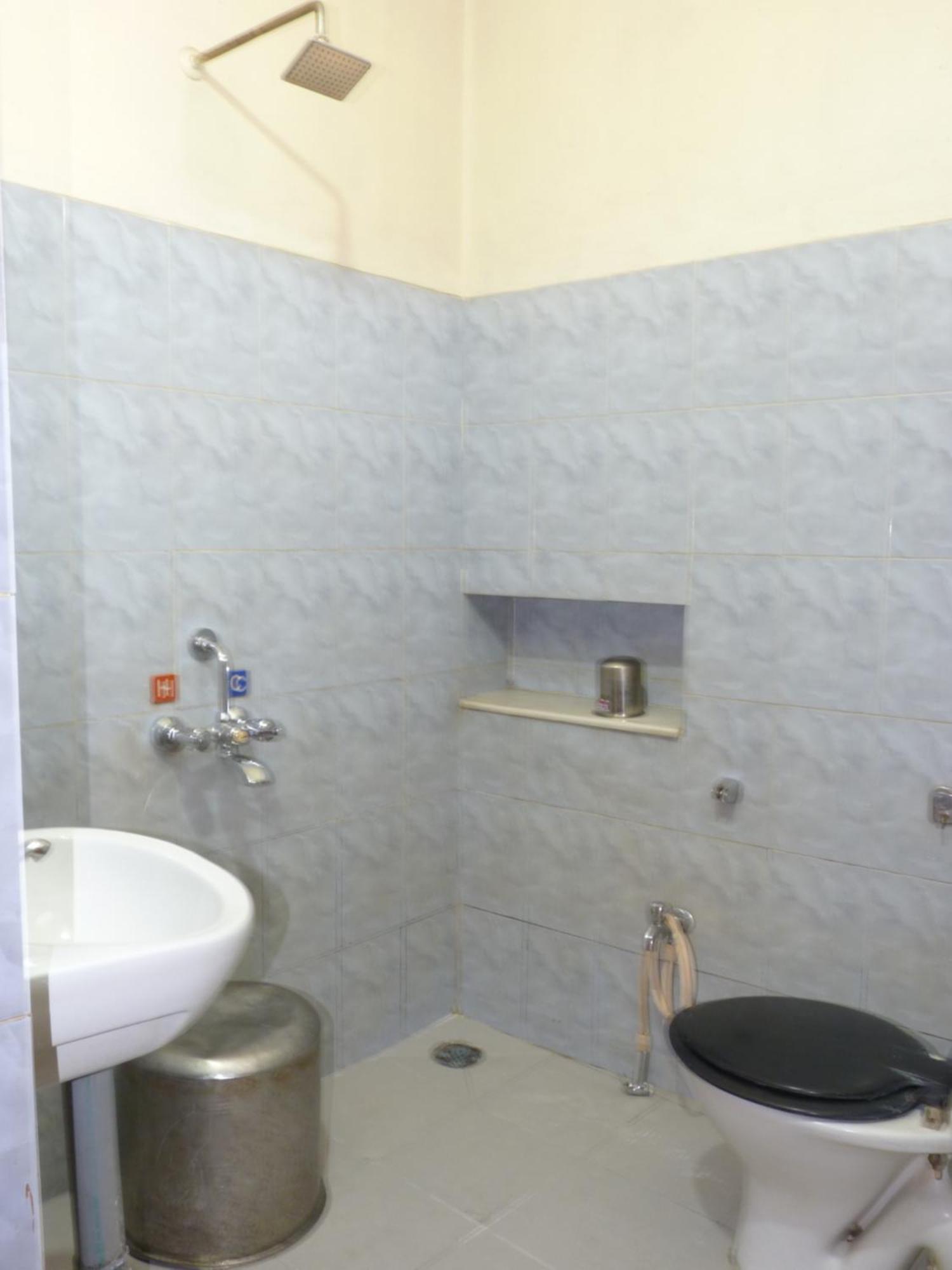 Nanda Lodge Mettuppalaiyam  Luaran gambar