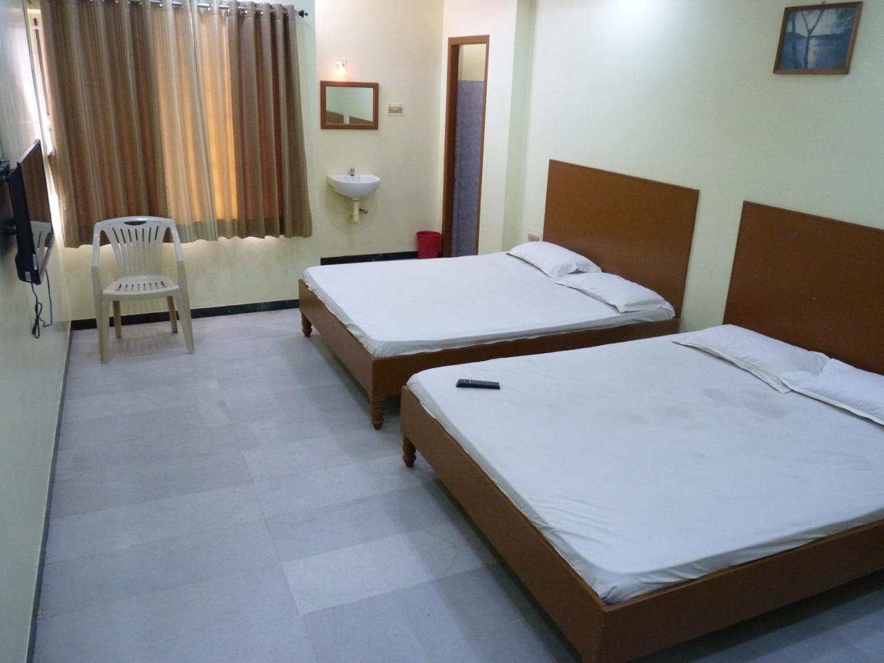 Nanda Lodge Mettuppalaiyam  Luaran gambar