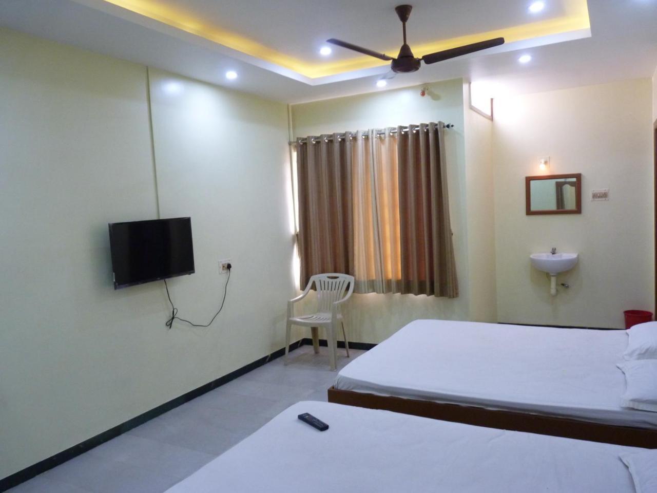 Nanda Lodge Mettuppalaiyam  Luaran gambar